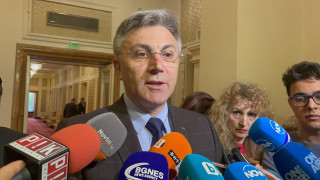 Карадайъ с първа реакция за скъсаната оставка на Гешев