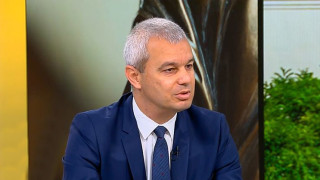 Костадинов шашна с първи коментар за кабинета „Денков-Габриел“