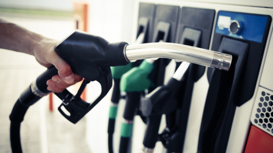 Не слушайте спекулантите! Какви ще са цените на горивата през лятото | StandartNews.com