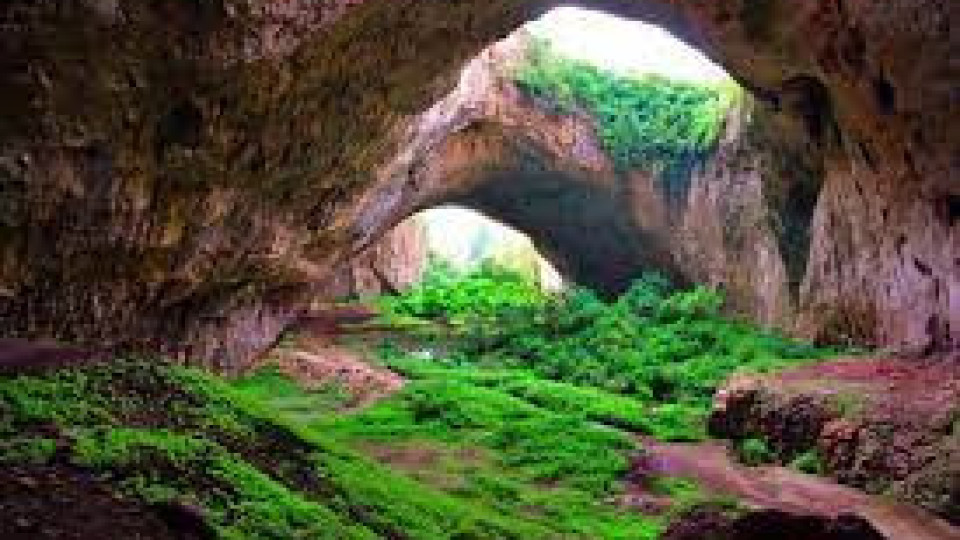 Топ 7 на най-посещаваните пещери в България | StandartNews.com