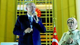 Ердоган се захваща с нова Конституция и канала "Истанбул"
