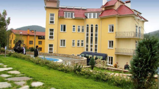 Представата за пълноценния живот на възрастните хора у нас се променя