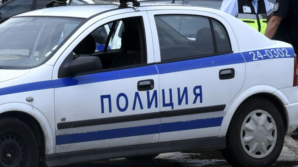 Полицейска акция в Пловдив, задържани в заведение | StandartNews.com