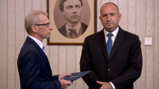 Изненада! Денков и Радев затоплиха отношенията