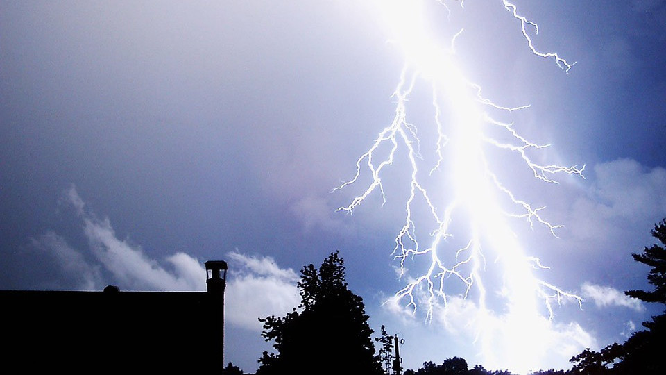 Бурите идват. Опасно време до часове (КАРТА) | StandartNews.com
