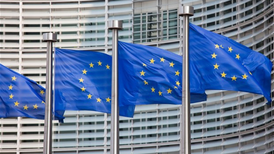 Седем големи технологични компании са "пазачи на информационния вход" според законодателството на ЕС | StandartNews.com