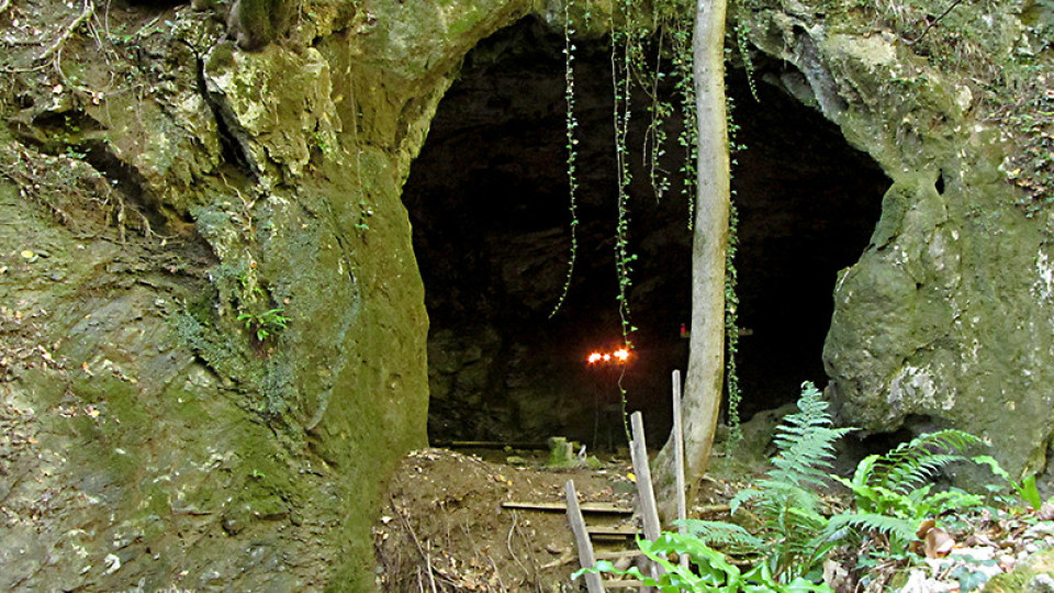 Света Марина!Камъче от пещерата на древните мистерии пази дома от беди | StandartNews.com