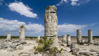 В новия брой на "Стандарт"! Пада мистерията на Побитите камъни