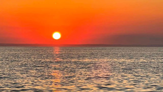 Слънчево и горещо, следобедът носи изненада в половин България