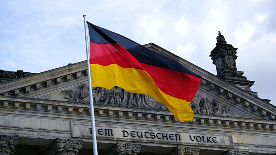 Историческа новина за Германия! Какво се случва | StandartNews.com