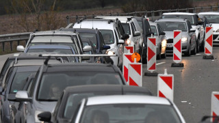 Тапа на границата с Румъния. Митничари с препоръки