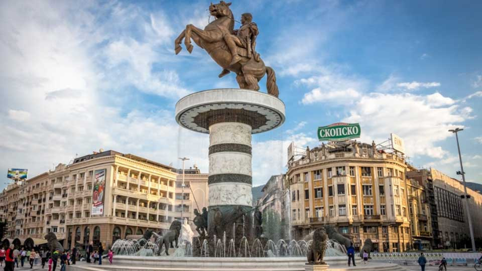 Крачка напред! Скопие пред историческо решение за българите | StandartNews.com
