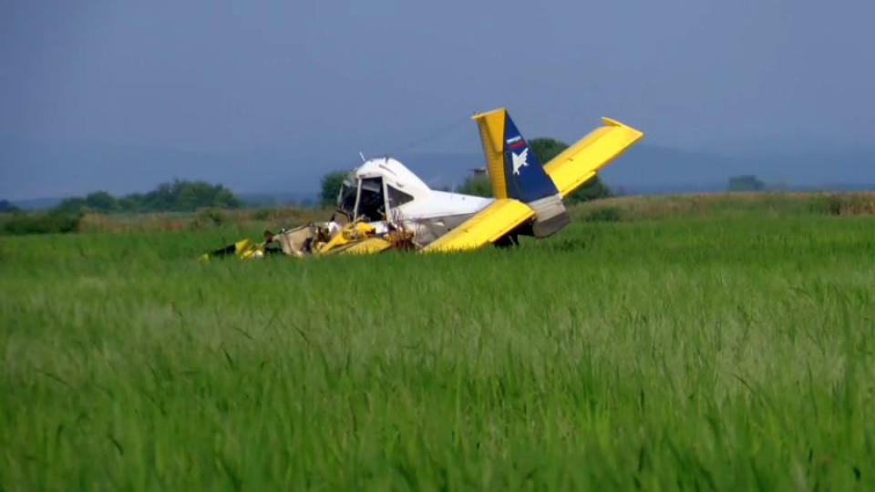 Малък самолет се разби край Раднево, пилот загуби живота си | StandartNews.com