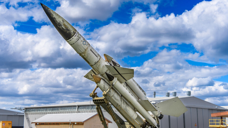 Ужас! Ракети над 3 района в Украйна | StandartNews.com