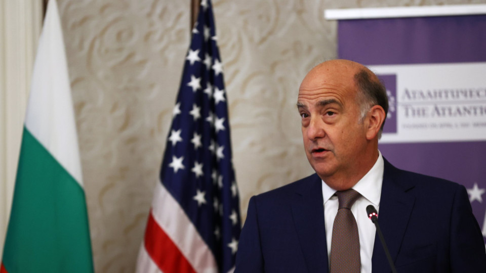 Американският посланик с важна реч за България | StandartNews.com