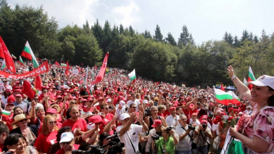 Горещо от Бузлуджа: Кметът в България с най-много мандати | StandartNews.com