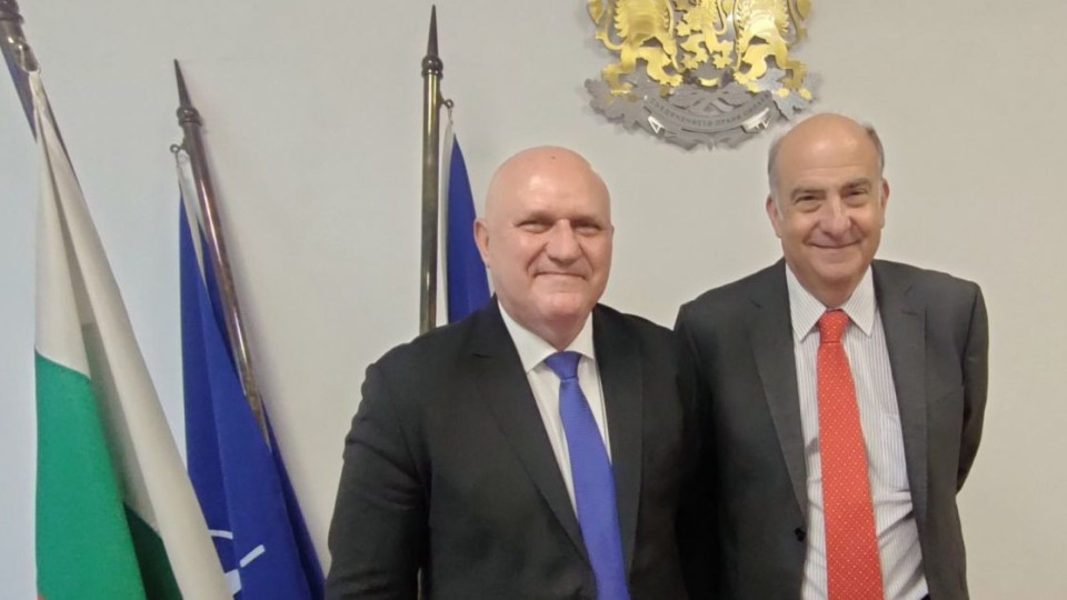 САЩ ни дават 900 хил. долара за медийна грамотност | StandartNews.com