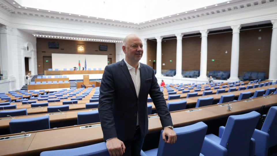 Новина от Росен Желязков, голяма промяна за депутатите | StandartNews.com