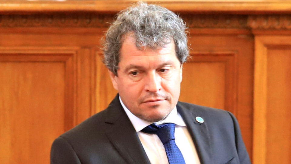 Скандал в парламента! Тошко Йорданов поиска ареста на заместник-министър | StandartNews.com