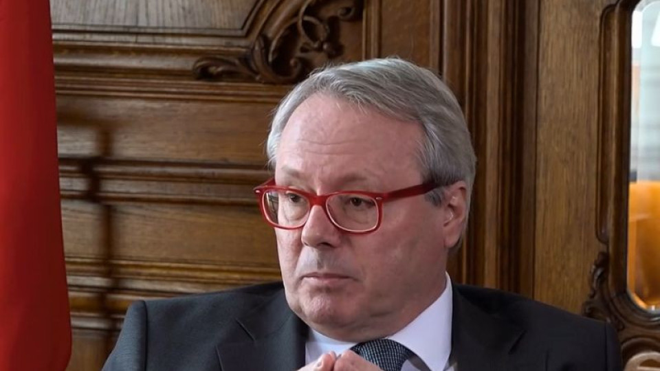 Френският посланик ни похвали, с какво го трогнаха българите | StandartNews.com