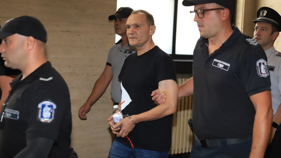 Божков пристигна в съда. Каква е връзката му с Пригожин | StandartNews.com