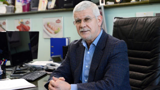 Министър Вътев е в Словения. Кои фирми води на Агра