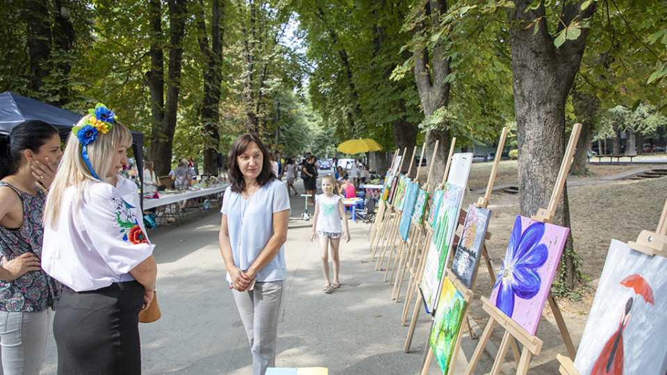 Благотворителен базар в подкрепа на украинската общност | StandartNews.com