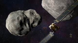 НАСА промени орбитата на астероид, но се случва нещо неочаквано