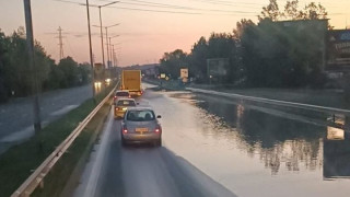 Нов воден капан в Бургас! Какво се случва