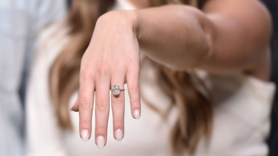 Бум в продажбата на пръстени. Защо? | StandartNews.com