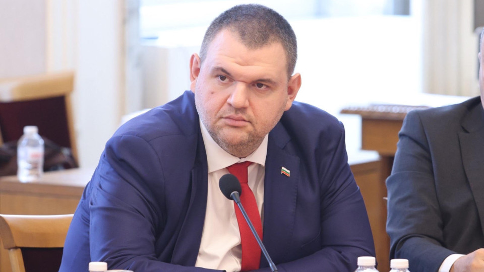 Пеевски: Може Борисов да е опозиция, а с Кирил да управляваме | StandartNews.com