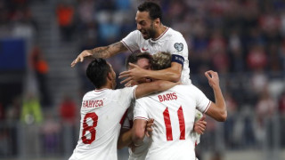Футболен шок! Турция разтресе Хърватия