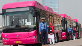 Розови автобуси само за жени, къде
