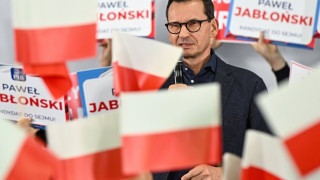 Полският премиер прикова погледите на света. Най-важната новина