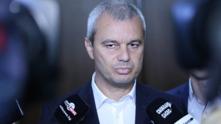 Костадинов гласува за кмет, който ще ходи на работа