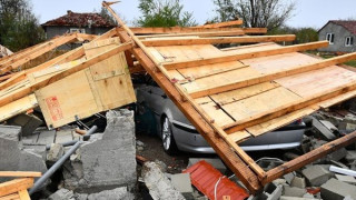 Опашката на "Киарън" помете България. Жертви и разрушения (ОБЗОР)