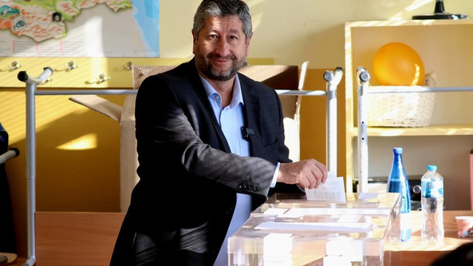 Христо Иванов иска гаранции за машинното гласуване | StandartNews.com