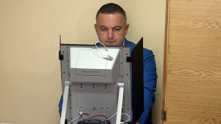Портних гласувал срещу лъжите във Варна