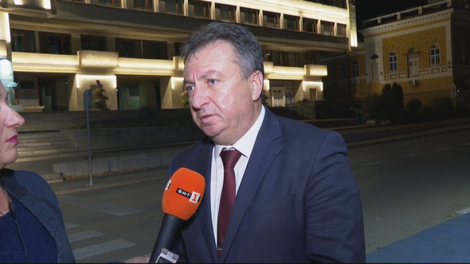 Новият червен кмет на Шумен с уникален жест към ГЕРБ | StandartNews.com