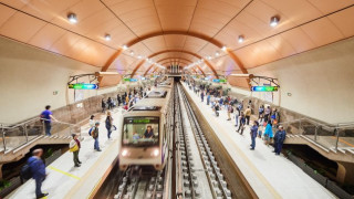 Арт изненада очаква пътниците в софийското метро