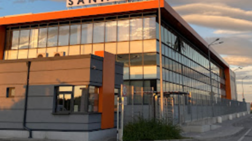 Един гигант напуска България. Затварят голям завод, стотици без работа | StandartNews.com