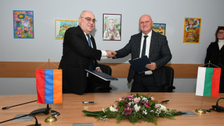 Продължава сътрудничеството с Армения в образованието