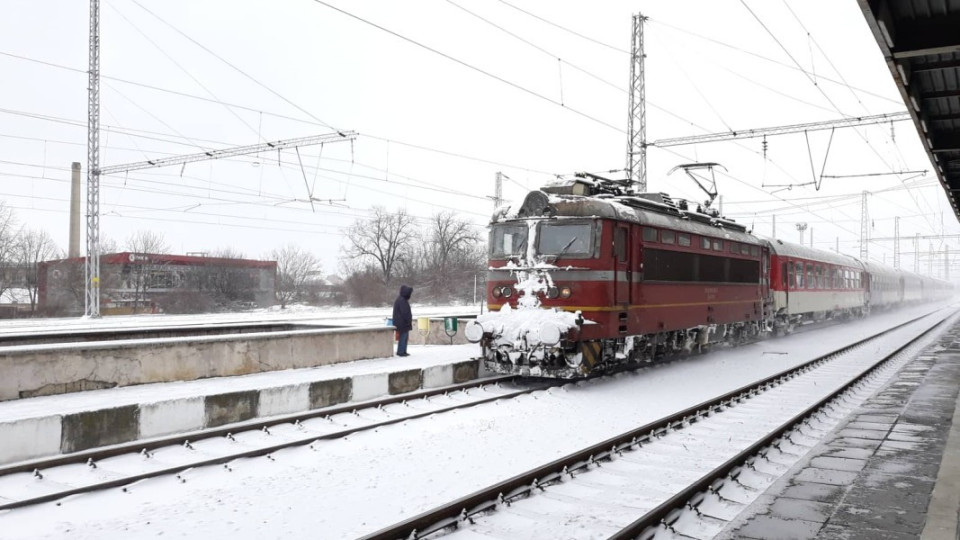 Големи закъснения на влакове, най-новите данни от БДЖ | StandartNews.com