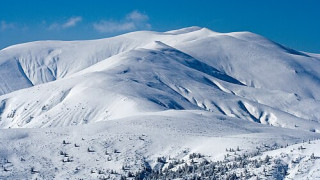 Планина на границата между две държави