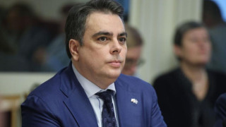 Асен Василев: Това се случва за първи път от над 20 години
