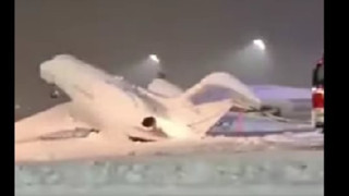 Ужас на снега. Какво се случи със самолет в Германия