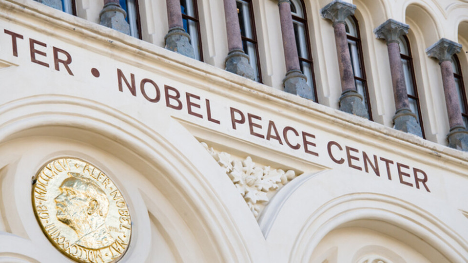 Голям ден! Връчват Нобеловите награди | StandartNews.com