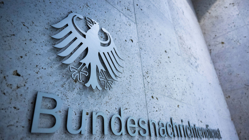 Голям процес за държавна измяна в Германия, съдят шпионирали за Русия | StandartNews.com