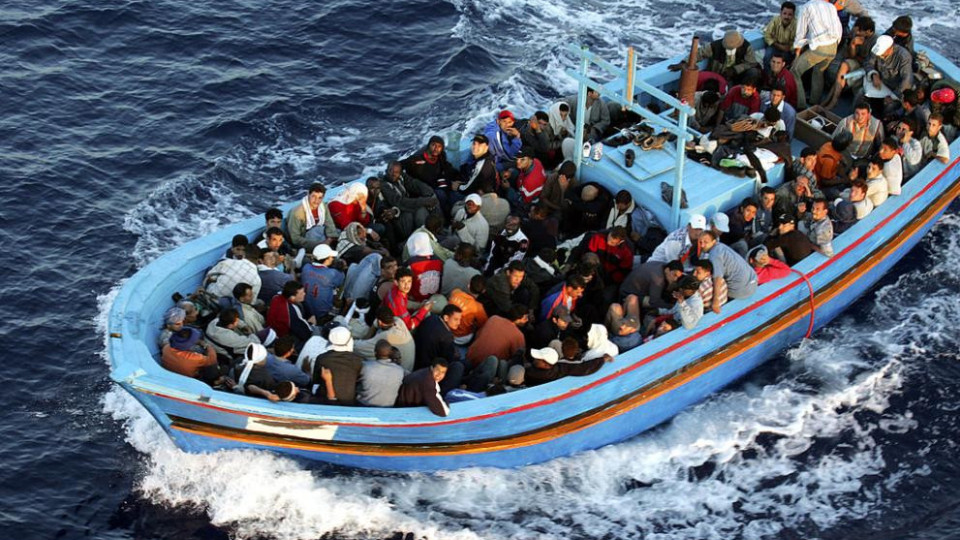Нова драма! Вадят мигранти край остров | StandartNews.com