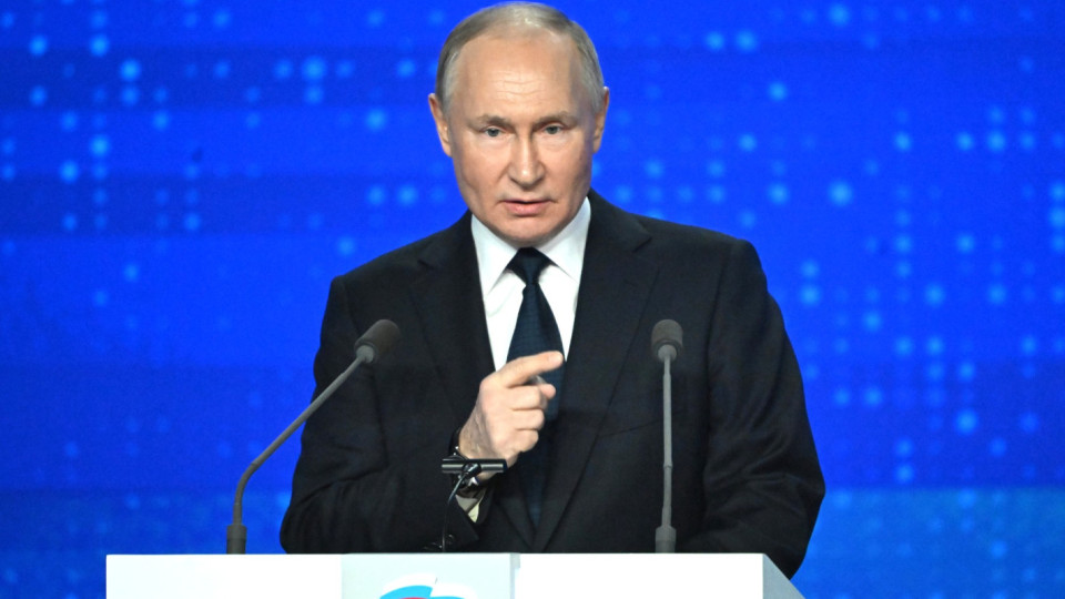 Важна реч на Путин! Каза в какво ще превърне Русия | StandartNews.com